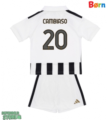 Juventus Andrea Cambiaso #20 Replika Babytøj Hjemmebanesæt Børn 2026-27 Kortærmet (+ Korte bukser)